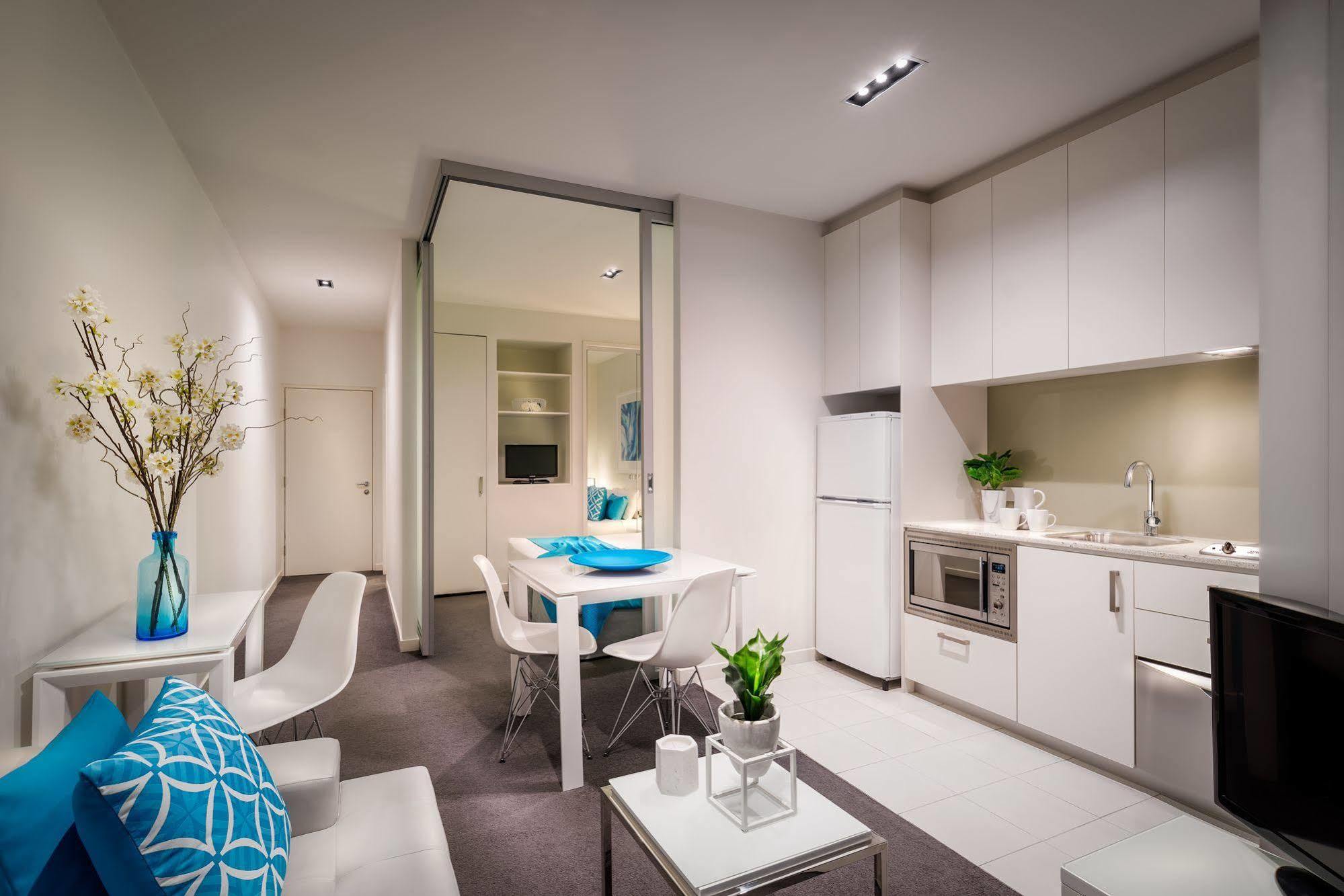 Milano Serviced Apartments Melbourne Esterno foto