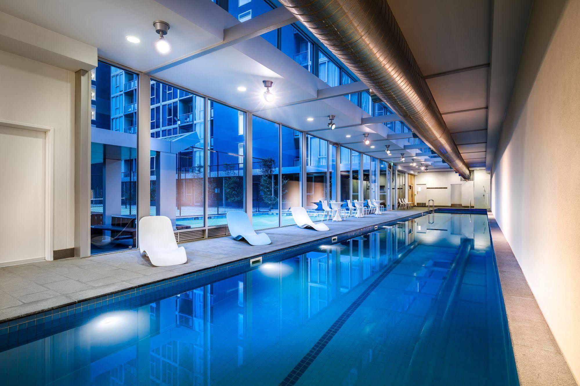 Milano Serviced Apartments Melbourne Esterno foto